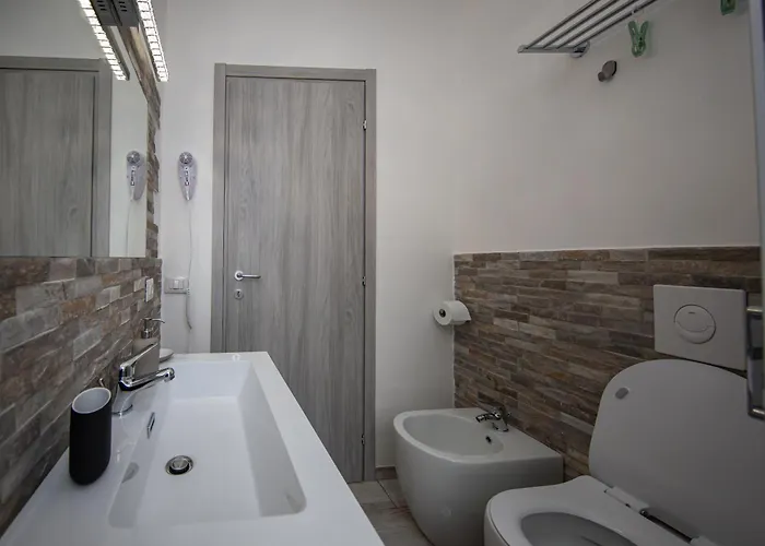 Perla Al Pigneto 4* Rome